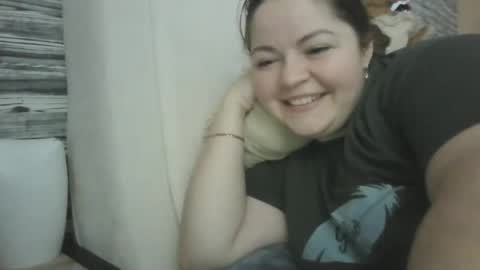 Snapshot of ellimol chatting on 01/11/25, 12:07 EliMoL online show from 01/11/25, 12:07