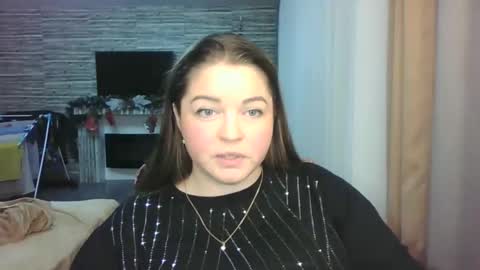 Snapshot of ellimol chatting on 02/07/25, 03:52 EliMoL online show from 02/07/25, 03:52