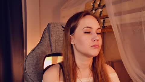 Elin online show from 04/24/26, 09:01