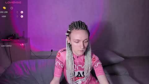 elliot_winki online show from 11/16/25, 02:55