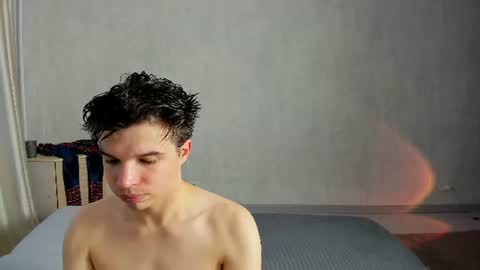 Snapshot of elliot_winki chatting on 07/04/26, 01:12 elliot_winki online show from 07/04/26, 01:12