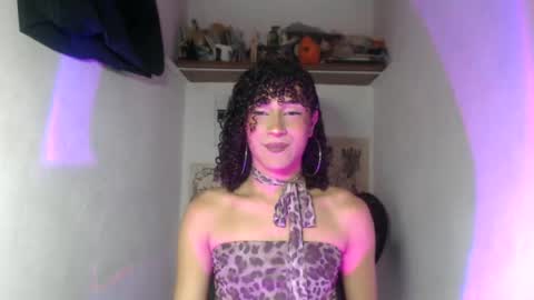 Snapshot of ellis_flowers chatting on 07/06/26, 12:29 . online show from 07/06/26, 12:29