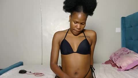 elllanna online show from 04/01/26, 09:54