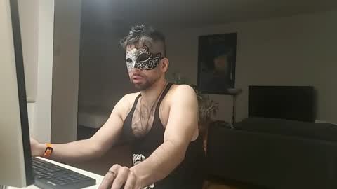 Snapshot of ellllixxx chatting on 04/04/26, 09:18 ellllixxx online show from 04/04/26, 09:18