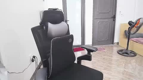 ellsa9x online show from 11/06/25, 03:07