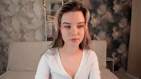 elly_ary online show from 07/22/26, 02:14