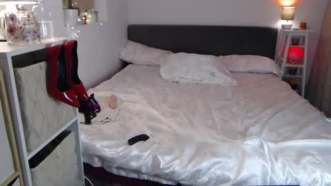 Denise online show from 01/29/25, 10:11