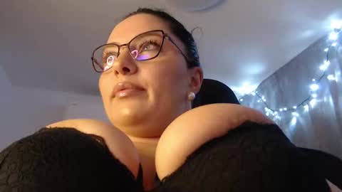 Denise online show from 11/07/25, 06:19