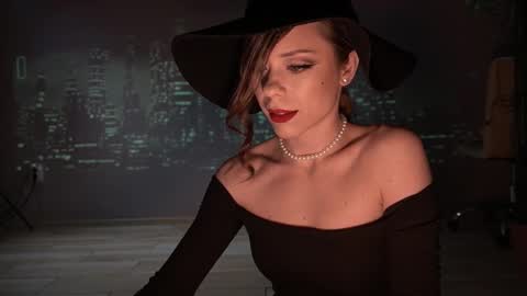 Snapshot of elly_fry chatting on 02/15/25, 07:06 Art Place online show from 02/15/25, 07:06