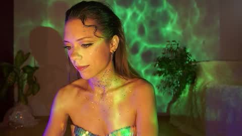 Snapshot of elly_fry chatting on 09/26/25, 06:23 Art Place online show from 09/26/25, 06:23