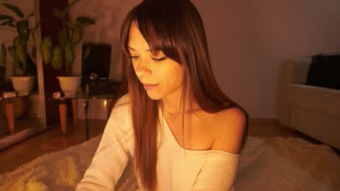 Snapshot of elly_fry chatting on 10/11/25, 05:33 Art Place online show from 10/11/25, 05:33