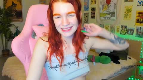 Elly     Fansly  online show from 12/23/24, 09:59