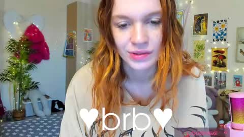 Elly     Fansly  online show from 04/19/26, 06:24