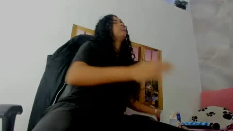 ellybloom online show from 07/06/26, 01:52
