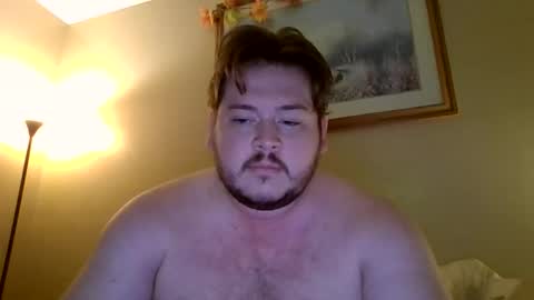 Snapshot of ellyer chatting on 10/27/25, 03:32 Elio online show from 10/27/25, 03:32