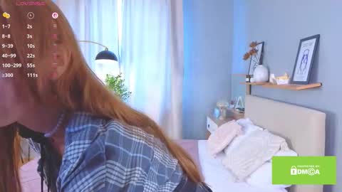 ellyl online show from 09/26/25, 08:07