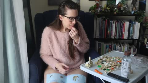 Elly Naomi online show from 01/24/25, 04:17