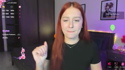 Snapshot of ellypeach chatting on 11/13/25, 11:42 EllyPeach online show from 11/13/25, 11:42