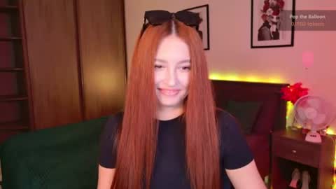 EllyPeach online show from 06/24/26, 12:37
