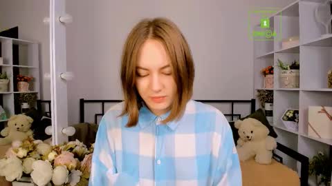 elma_lily online show from 12/02/25, 06:52
