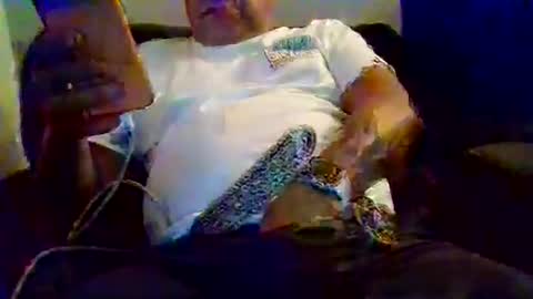 elmario24 online show from 10/25/25, 07:05