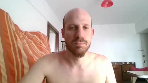 Snapshot of elmatirestrepo chatting on 12/30/24, 12:52 Mati Restrepo online show from 12/30/24, 12:52