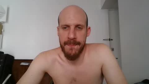 Snapshot of elmatirestrepo chatting on 01/01/25, 03:57 Mati Restrepo online show from 01/01/25, 03:57