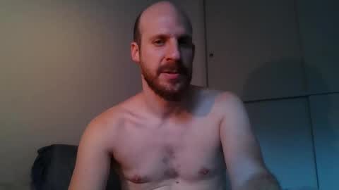 Snapshot of elmatirestrepo chatting on 01/07/25, 10:52 Mati Restrepo online show from 01/07/25, 10:52