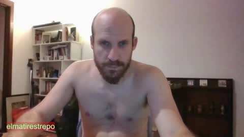 Snapshot of elmatirestrepo chatting on 01/15/25, 12:51 Mati Restrepo online show from 01/15/25, 12:51