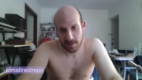 Snapshot of elmatirestrepo chatting on 10/17/25, 09:06 Mati Restrepo online show from 10/17/25, 09:06