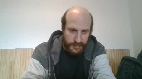 Snapshot of elmatirestrepo chatting on 07/15/26, 06:35 Mati Restrepo online show from 07/15/26, 06:35