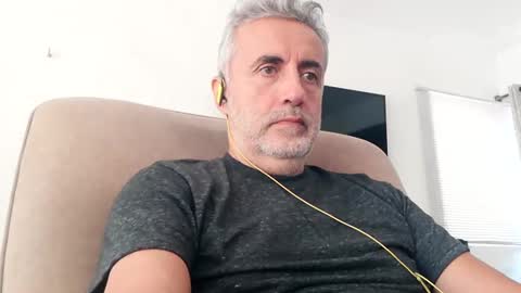 fer online show from 09/21/25, 04:19