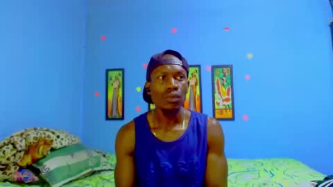 elmiltonnjakee online show from 04/15/26, 07:58