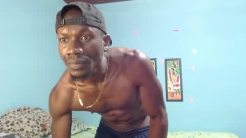 elmiltonnjakee online show from 04/21/26, 04:12