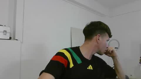 elnenedearg online show from 12/25/24, 10:59