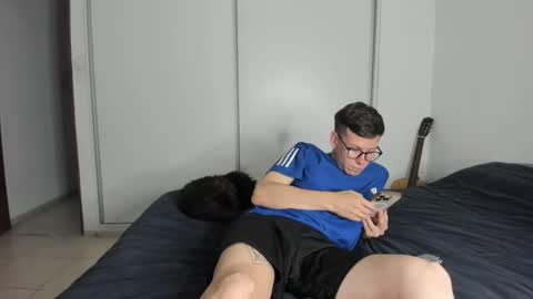 elnenedearg online show from 11/11/25, 01:05