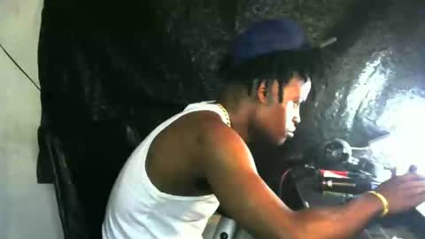 EL NIIGGGAA  21                                                                  EL NIGGA  21 online show from 12/15/24, 10:04