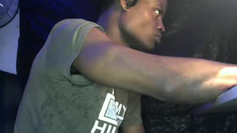 EL NIIGGGAA  21                                                                  EL NIGGA  21 online show from 01/01/25, 03:03