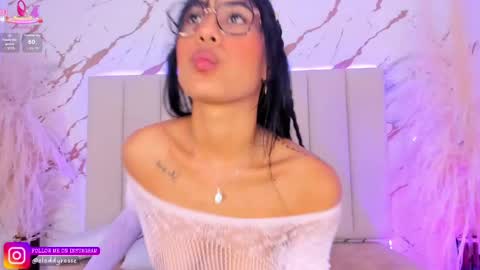 Snapshot of elody_rousse chatting on 09/24/25, 11:57 elody_rousse online show from 09/24/25, 11:57