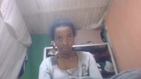 elodynarcisse online show from 11/22/25, 04:28