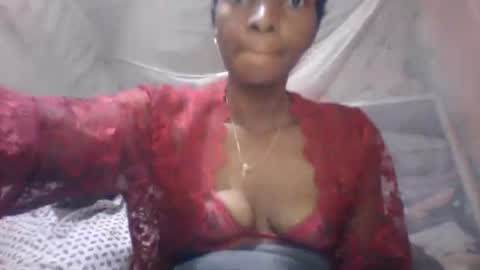 elodynarcisse online show from 12/01/25, 03:33