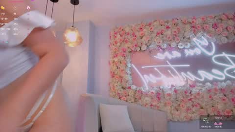 ELOISA OLIVERO online show from 02/02/25, 03:07