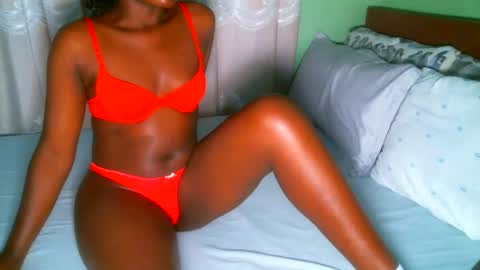 Snapshot of elphaba01 chatting on 02/15/25, 07:38 Elphaba online show from 02/15/25, 07:38