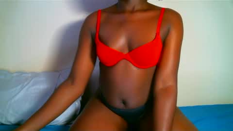 Snapshot of elphaba01 chatting on 02/18/25, 10:27 Elphaba online show from 02/18/25, 10:27