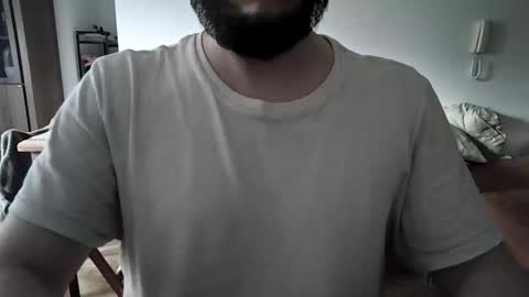 Snapshot of elriclust chatting on 02/05/26, 10:47 elriclust online show from 02/05/26, 10:47