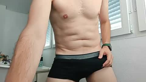 elrubiyo25 online show from 07/27/26, 12:34