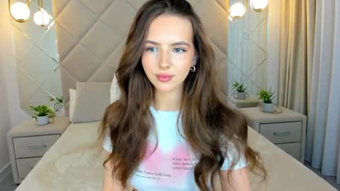 elsa_carterr online show from 03/06/25, 09:03