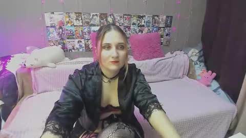 Snapshot of elsa_hot_here chatting on 03/25/26, 12:55 Elsa online show from 03/25/26, 12:55