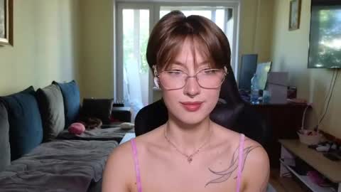 elsaangel online show from 06/05/26, 05:25
