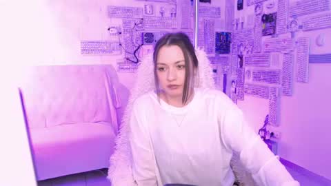 Snapshot of elsahansen chatting on 08/05/26, 08:28 elsahansen online show from 08/05/26, 08:28